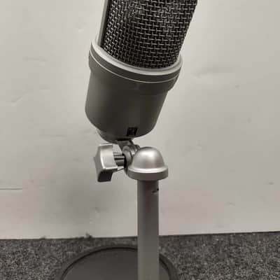 Samson G-Track USB Condenser Mic with Audio Interface 2010s - Silver image 3