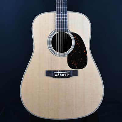Martin D-28 Dreadnought Acoustic #291 image 2