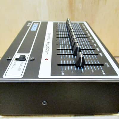 Unused Boss GE-10 Well Preserved image 4