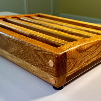 Handcrafted 16"x12" Oak Pedal Board image 2