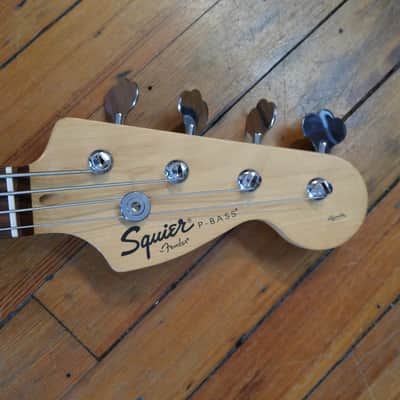 Squier Affinity Precision Bass Blue image 3