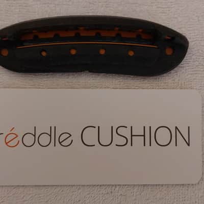 Kreddle Violin Chin Rest and Collarbone Cushion image 4