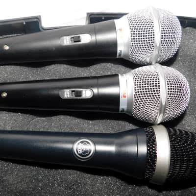 AKG D5 Standard Dynamic Vocal Microphone with 2 pyle mics in case image 1