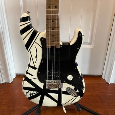 Fender EVH Striped Series '78 Eruption Relic 2024 image 4