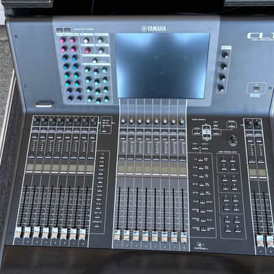Yamaha CL1 Digital Mixing Console 2012 image 5