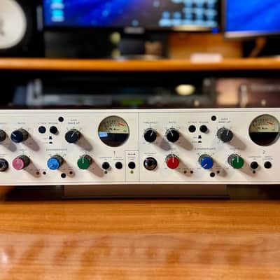 TL Audio C-5021 stereo tube compressor image 2