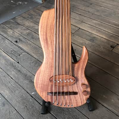 Short scale 6 string fretless bass guitar by JL 2023 - Sapele image 4