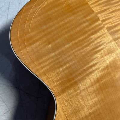 Guild F-250E Deluxe Westerly Jumbo Acoustic-Electric Guitar, read all - Blonde image 6