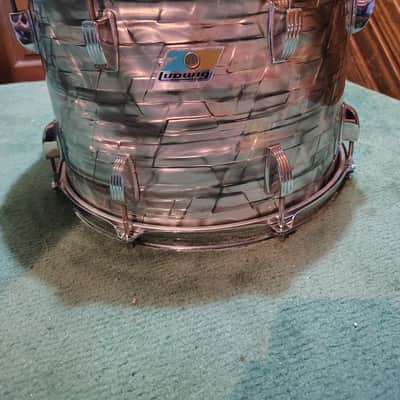Ludwig 14"(Diameter)x10"(Depth) Tom 1970's - Sky Blue Pearl image 1