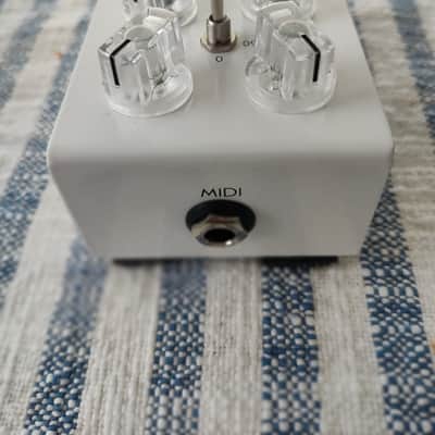 Jet Pedals Revelation Radiant Space Reverb 2023 - 2025 - White image 5