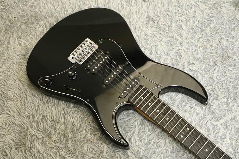 1990's made Yamaha Advanced Form YGX112P Black finish Alder
