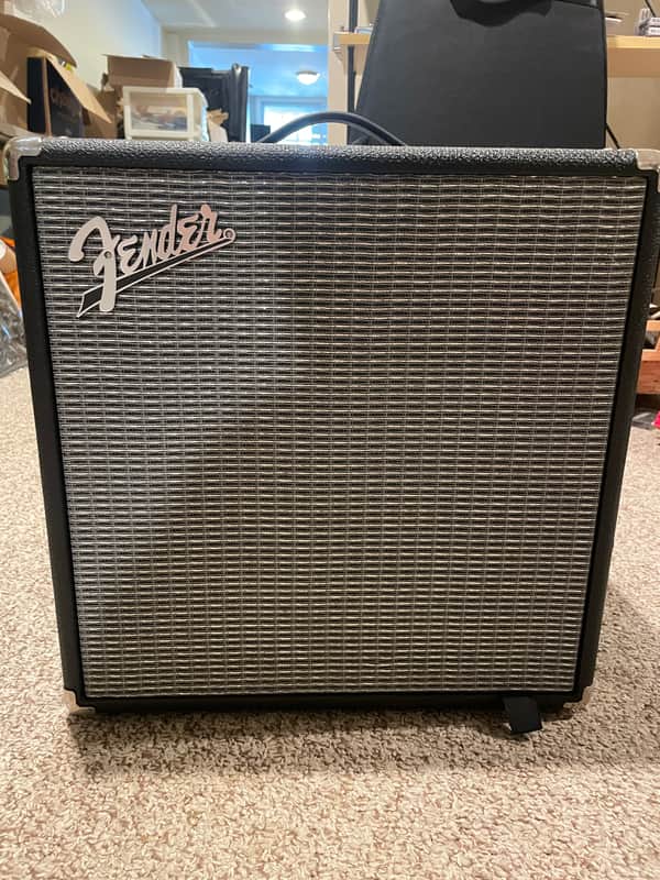 Fender Rumble 40 V3 40-Watt 1x10" Bass Combo 2015 - Present - Black image 1