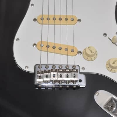 Fender Japan Stratocaster E serial number Electric Guitar Ref No 7321 image 5