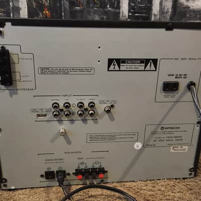 Hitachi Hitachi AM/FM stereo tuner model HRD-MD05 80s image 5