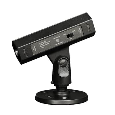 Shure UA834WB In-Line Antenna Amplifier (470 - 902 MHz)