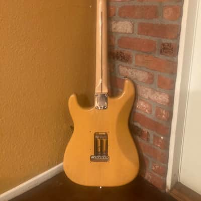 Fender American Series Strat HSS 2004 Butterscotch Blonde image 6