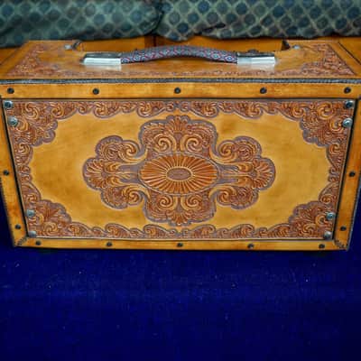 Deluxe Custom Leather image 2