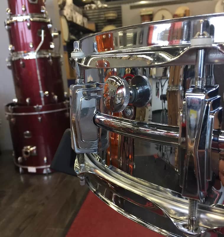 Ludwig No. 406 "B Stamp" Supraphonic 5x14" Chrome Over Brass Snare Drum with Cut Blue/Olive Badge 1970 - 1972 image 3