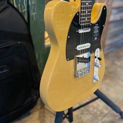 Fender American Pro Classic Hotshot Telecaster in Butterscotch Blonde w Logo Bag image 6