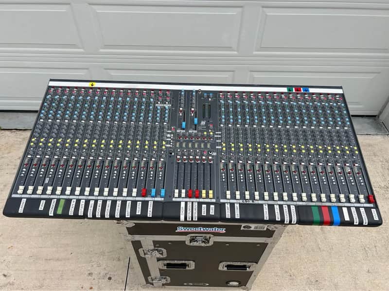 Allen & Heath GL2200-32 4-Group 32-Channel Mixing Console 2000s - Gray image 1