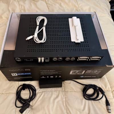 Universal Audio Apollo 16 QUAD Silver w/ Thunderbolt 1 Option Card – Original Box & Docs image 5