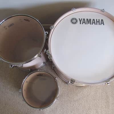Yamaha Tour Custom Maple Drum Kit in Sakura White (Pink). 22,12,16 - Roadworn image 14