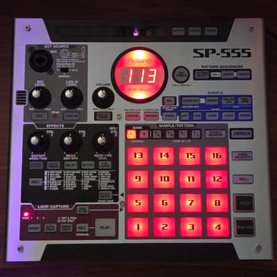 Roland SP-555 Sampler with power supply image 11