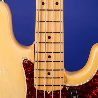 Fender Precision Bass (Maple Cap) 1968 See-thru blond image 13