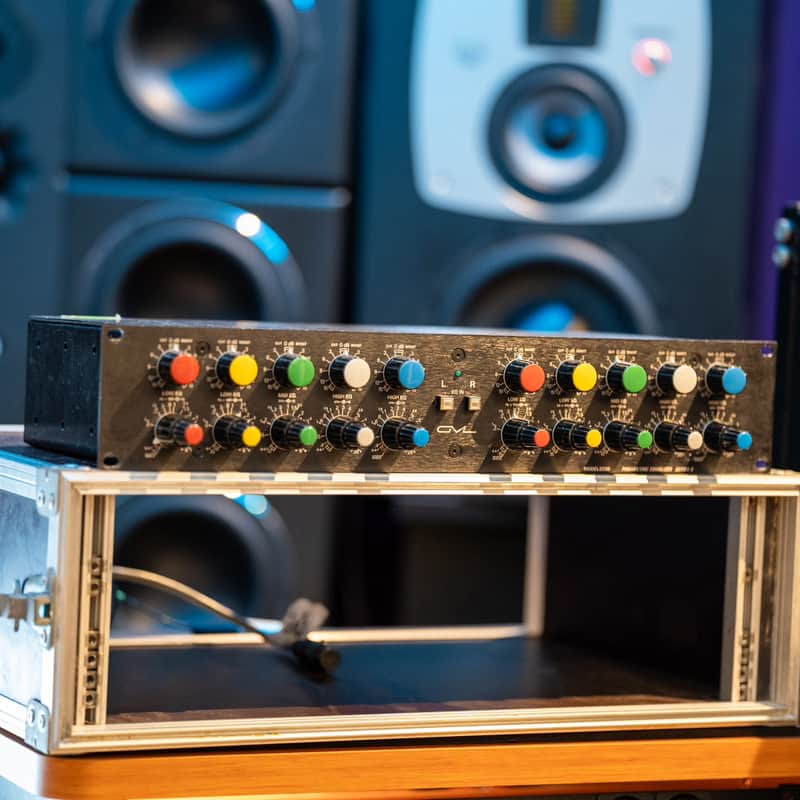 GML 8200 Series II 2-Channel Parametric Equalizer with Power Supply image 1
