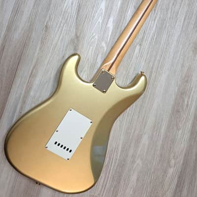 2012 Fender Aztec Gold MIM Strat w/ Gilmour Mod (1 of a Kind) w/ Fender Hardshell , Locking Tuners image 8