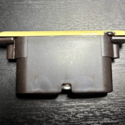 LR Baggs M1A Active Soundhole Pickup with Volume Control 2020s - White image 4
