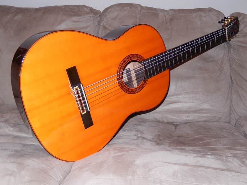 Super Rare - Made in 1969 - Yamaha GC3 - Exceptional Classical Concert Guitar In Excellent Condition image 1