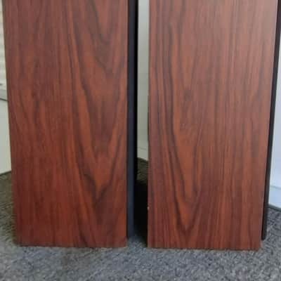Polk Audio Monitor 10 speakers in very good condition image 4