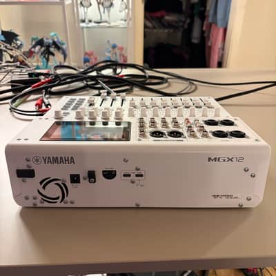 Yamaha MGX12 18-Channel Digital Mixing Console 2026 - Present - White image 4