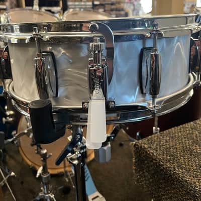 USED Gretsch Catalina Club 5x14 Snare Drum - White Satin Flame image 2