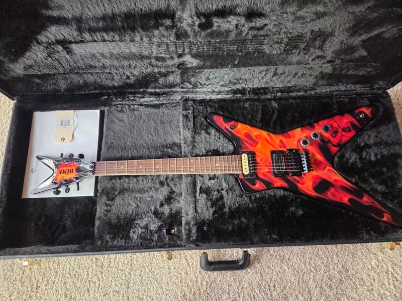 ~ USA ~ 1 of 2 ~ Dean Dime o Flame, Dimebag Darrell Pantera Electric Guitar ML image 1