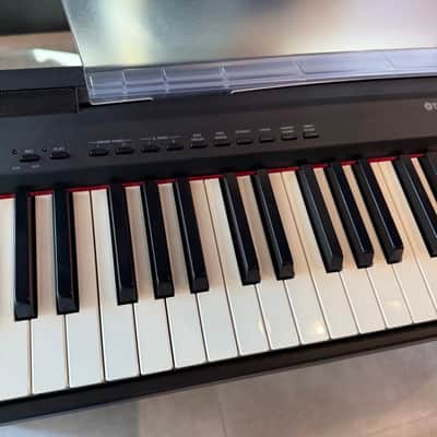 Yamaha P-95B Digital Piano + Stand image 3