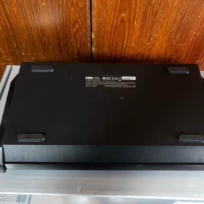 Korg Drumlogue Hybrid Drum Machine w/ box image 3