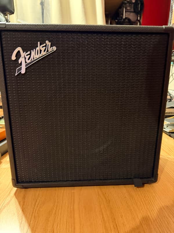 Fender Rumble Studio 40-Watt 1x10" Bass Combo 2018 - Present - Black image 1