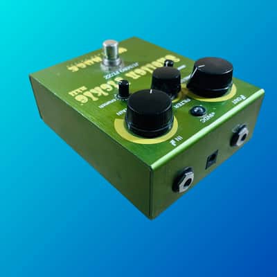 Way Huge WHE401 Swollen Pickle MkII Jumbo Fuzz image 3