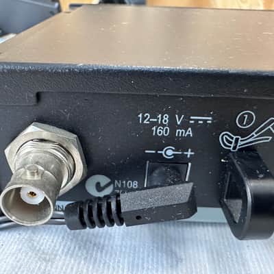 Shure SLX4 H5 UHF Wireless Microphone Receiver w/PS 518-542 MHz - Two Available image 10