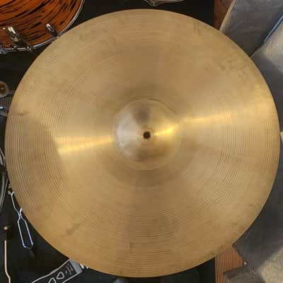 20" Avedis Zildjian Ride Cymbal - 1960s - 2540 Grams image 2