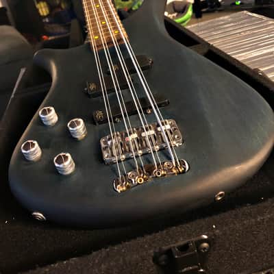 Warwick Custom Shop Fortress (left-handed) 2002 Ocean Blue OFC (Satined Surface) image 2