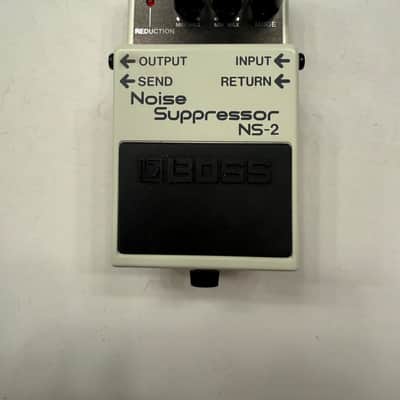 Boss Roland NS-2 Noise Suppressor Gate Guitar Effect Pedal + Box image 2