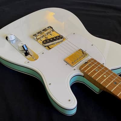 Revelator Guitars - Retrosonic Deluxe - Olympic White & Foam Green image 12