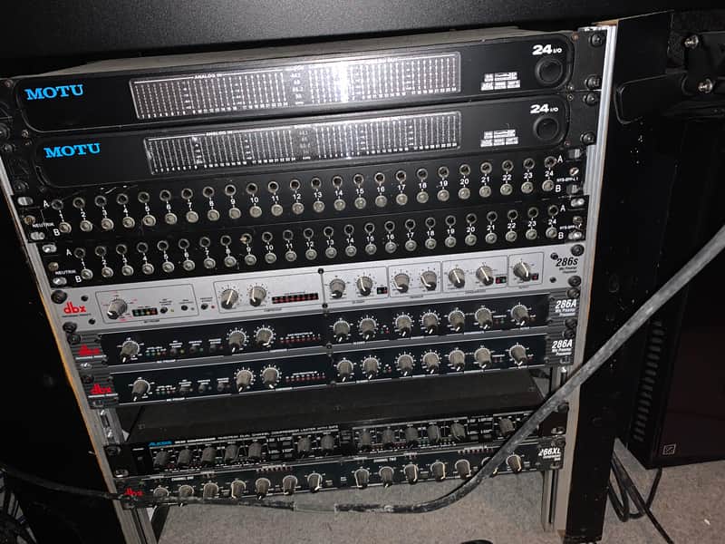 dbx 286s Microphone Preamp Processor 2010s - Silver image 1