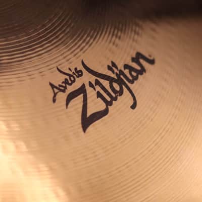Zildjian 15" A Custom Crash - USED image 2