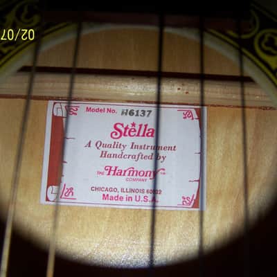 Harmony H6137 Classical Guitar 1972 image 3