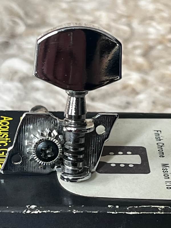 Gotoh SG30 Vintage Style Tuners 3x3 Chrome MIJ Japan 1:18 image 1