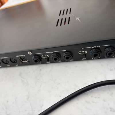 Marshall JMP-1 Valve MIDI Preamp 1992 - 2007 - Gold image 8